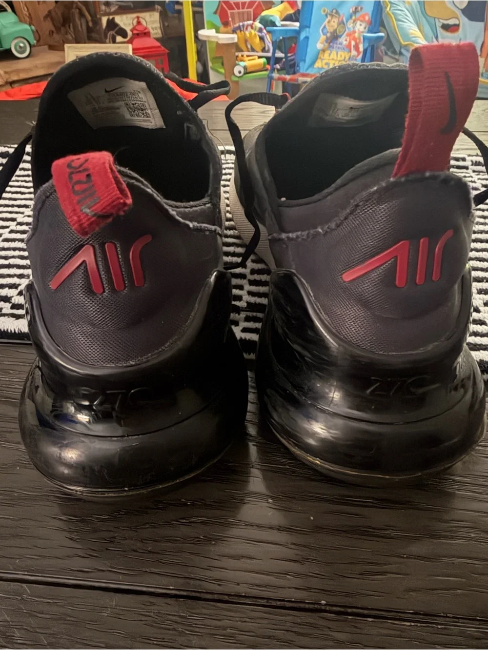 Nike sporty sneakers